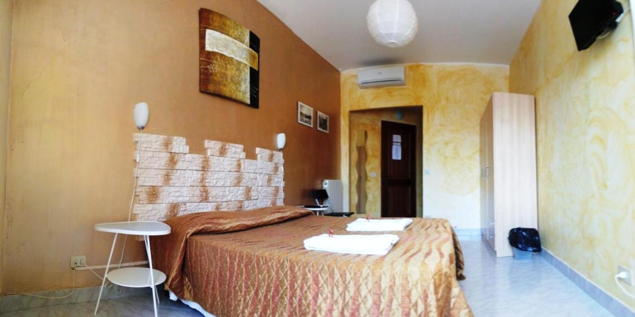 Gigi Holiday Rooms Rome Exterior photo